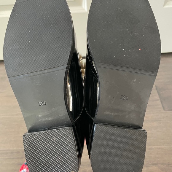 Brand New! Black Oxford loafer - Picture 4 of 4